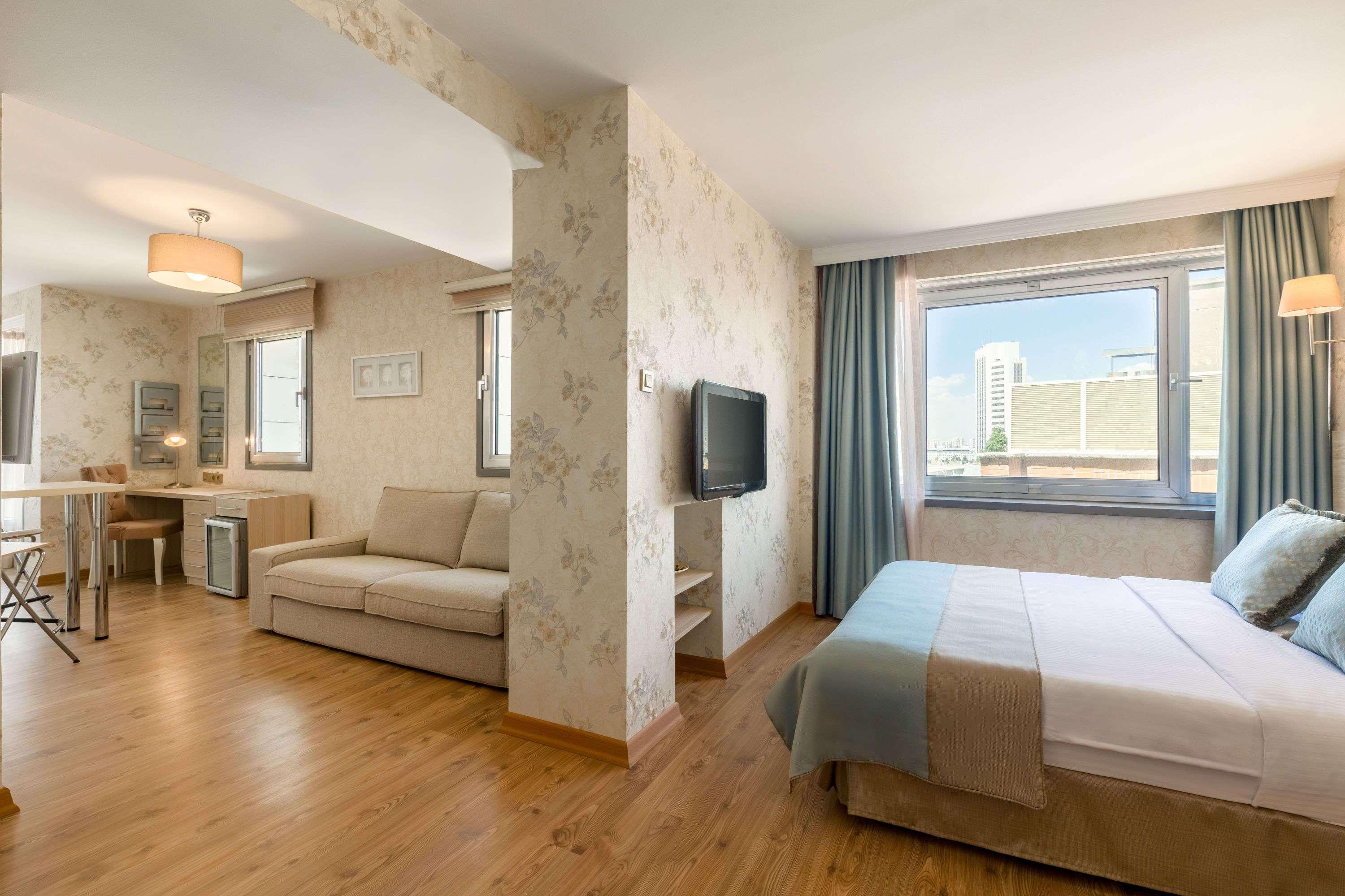 Hotel Ramada By Wyndham Ankara Exterior foto